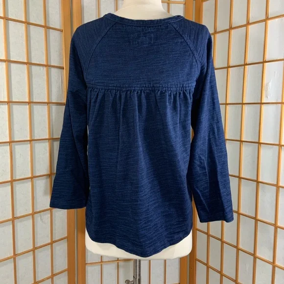 Current/Elliot dark denim blue swing top - Picture 3 of 15